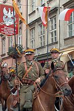 Inny dziś nosi się mundur i inaczej walczy, lecz ułańska legenda będzie zawsze żywa.