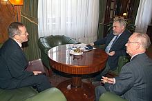 Było to pożegnalne spotkanie, gdyż Ministerstwo Spraw Zagranicznych Republiki Węgierskiej podjęło decyzję o likwidacji stanowisk