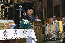 Prezydent Krakowa uroczyście podziękował Kardynałowi Dziwiszowi, Księdzu Infułatowi Bronisławowi Fidelusowi, służbom mundurowym,