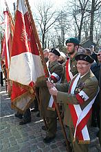 ...organizacji kombatanckich i niepodległościowych.