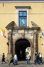 Słynne "papieskie okno" przu ul. Franciszkańskiej 3.