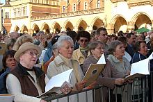 Rozdano dwa i pół tysiąca śpiewników...