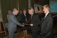 Zostali również nagrodzeni inwestorzy "Pasażu 13", dzięki którym nastapiło "śmiałe wprowadzenie nowych rozwiązań 