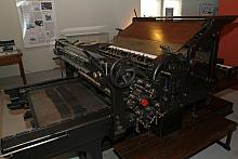 Wystawa podzielona jest na osiem bloków tematycznych...