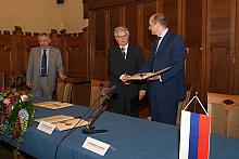 Podpisana obecnie umowa jest kontynuacją i uzupełnieniem protokołu sprzed lat dziesięciu.