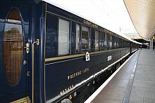 W samo południe, 14 lipca na tor 9 przy peronie 1 dworca Kraków Główny wjechał Orient Express. 