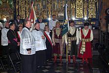 Na nabożeństwo do Bazyliki Mariackiej przybyli świeccy i duchowni goście. Nie zabrakło także Bractwa Kurkowego.