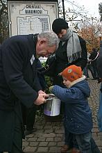 Do puszek wrzucali wszyscy, nawet bardzo młodzi krakowianie.