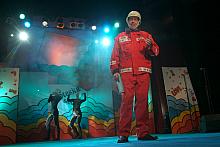 Profesor Andrzej Zoll przedstawił tekst Mariusza Parlickiego
"Wali się! O Samodzielnych Publicznych Zakładach Karnych Opie