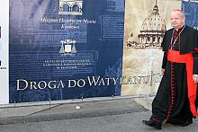 Po obejrzeniu ekspozycji dostojni goście opuścili Krzysztofory...