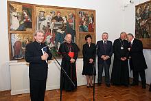 Tu nastąpiło uroczyste otwarcie drugiej części wystawy.