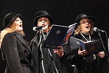 ... a przede wszystkim maestrią wykonania wszystkich, także tych bardziej smutnych, piosenek.