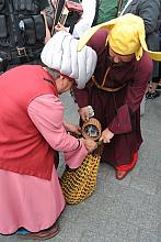 Haraczu przybywało...