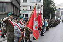 Odegrano hymn narodowy...