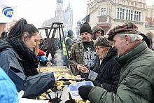 Wigilia dla potrzebujących zorganizowana przez Jana Kościuszko oraz Grupę Kościuszko M2B pod honorowym patronatem Prezydenta Miasta Krakowa