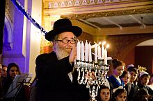 Chanuka w Synagodze Tempel