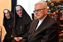 SPOTKANIE Z KARDYNAŁEM FRANCISZKIEM MACHARSKIM PRZED UROCZYSTĄ SESJĄ RADY MIASTA KRAKOWA