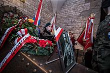 Msza Św. - złożenie kwiatów w 150 rocznicę urodzin Józefa Piłsudskiego