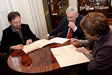 Podpisanie listu intencyjnego w sprawie programu pilotażowego „Tamujemy Przemoc" dot. zapobiegania przemocy w samorządowych szkołach podstawowych