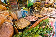 Kiermasz świąteczny na Rynku Głównym