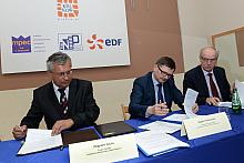 Podpisanie umowy o przystąpieniu SM Nowy Prokocim do Programu Ciepłej Wody Użytkowej