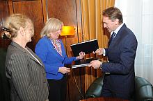 Podpisanie umowy na zaprojektowanie i przebudowę ul. Kocmyrzowskiej od skrzyżowania z ul. Darwina do miejscowości Prusy