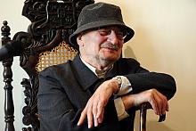 Uroczystość odznaczenia Sławomira Mrożka orderem Ecce Homo