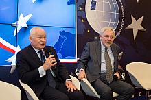 Blok tematyczny „Burmistrz - menedżer – zarządzanie w praktyce” panel dyskusyjny, Rozmowa z cyklu „Zwyczajni - Niezwyczajni”