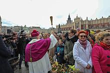 Uroczyste Święcenie pokarmów przed Bazyliką Mariacką