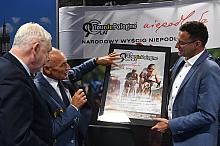 Konferencja podsumowująca wyścig kolarski Tour de Pologne