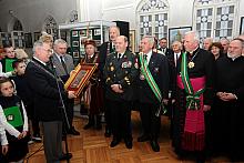 Gratulacje na ręce Księdza Infułata składali przedstawiciele licznych organizacji i instytucji.