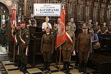 Msza św. w Katedrze Wawelskiej w intencji Marszałka Józefa Piłsudskiego, złożenie kwiatów na grobie