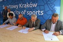 Wmurowanie kamienia węgielnego pod budowę zaplecza klubowego KS Wróblowianka