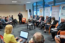 Debata „Przyszłość krakowskich dzielnic – komu jeszcze są potrzebne”